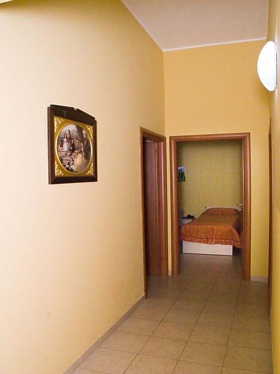 Albergo L'Approdo Lesina Exterior photo
